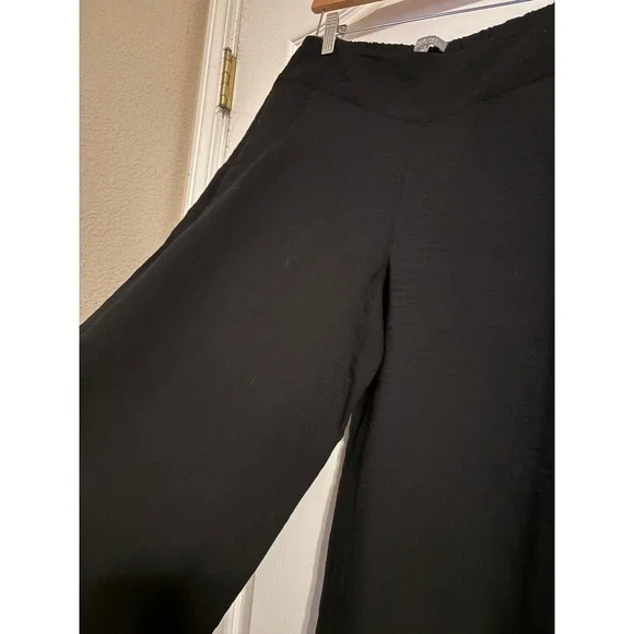 Habitat Clothes to Live In Black Wide Leg Crop Pants Womens Small Basic Casual - Picture 2 of 5